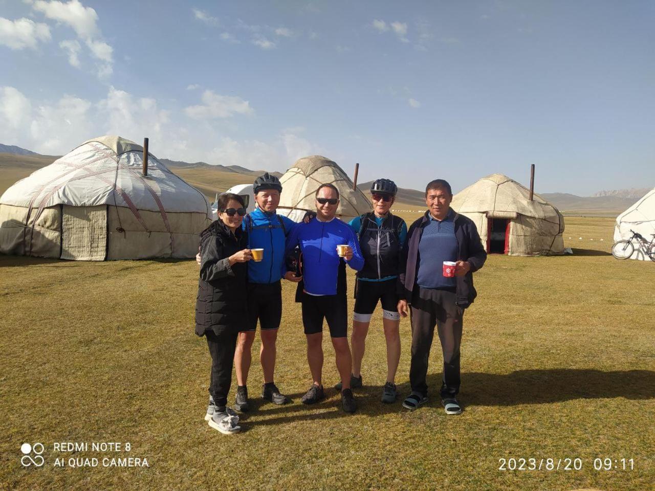 Zalkar Yurt Camp Hotel Song-Kul ภายนอก รูปภาพ