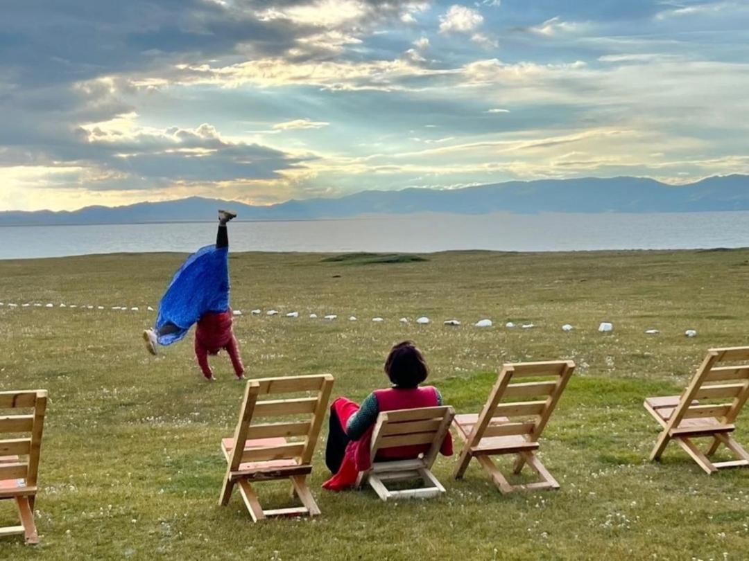 Zalkar Yurt Camp Hotel Song-Kul ภายนอก รูปภาพ