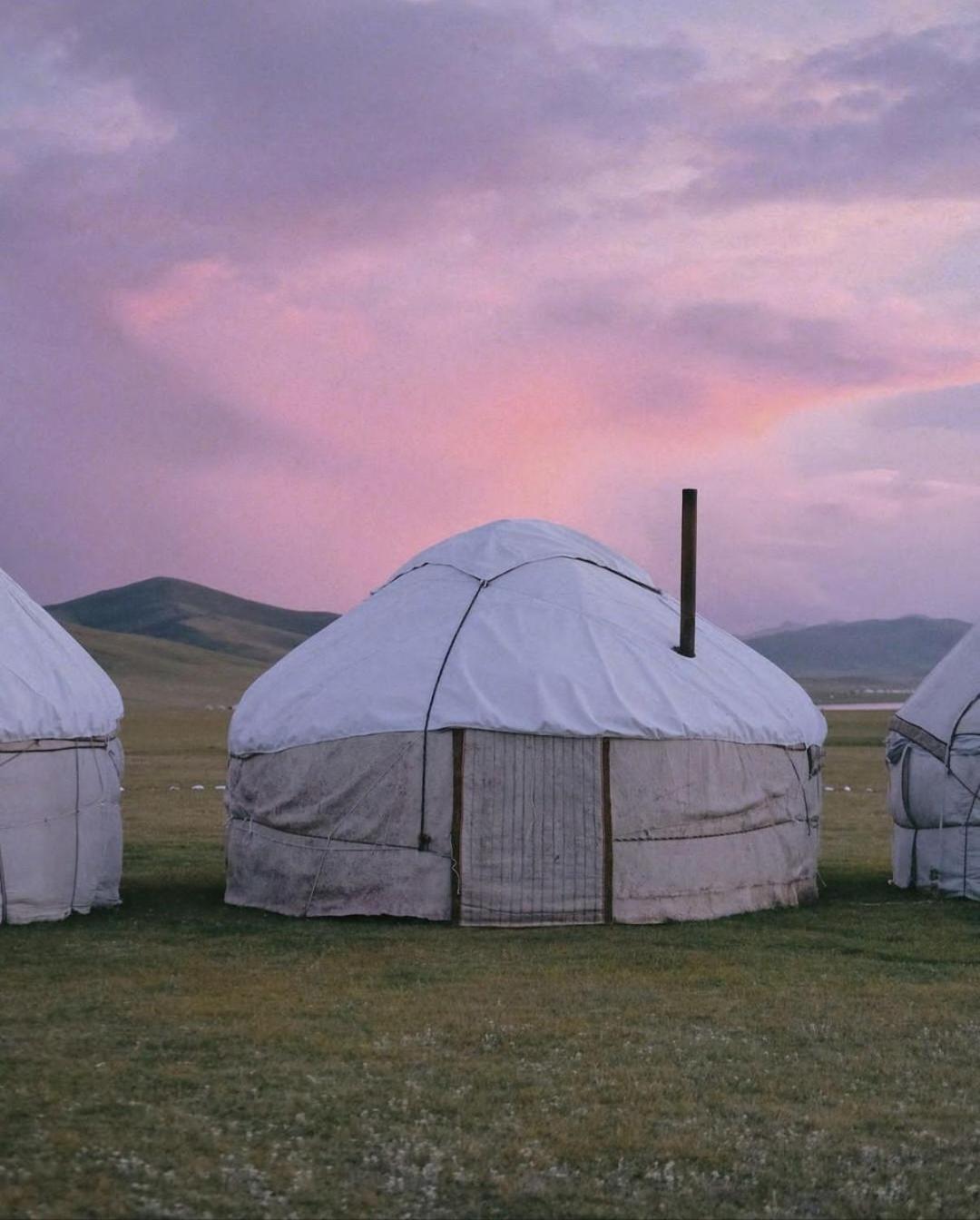 Zalkar Yurt Camp Hotel Song-Kul ภายนอก รูปภาพ