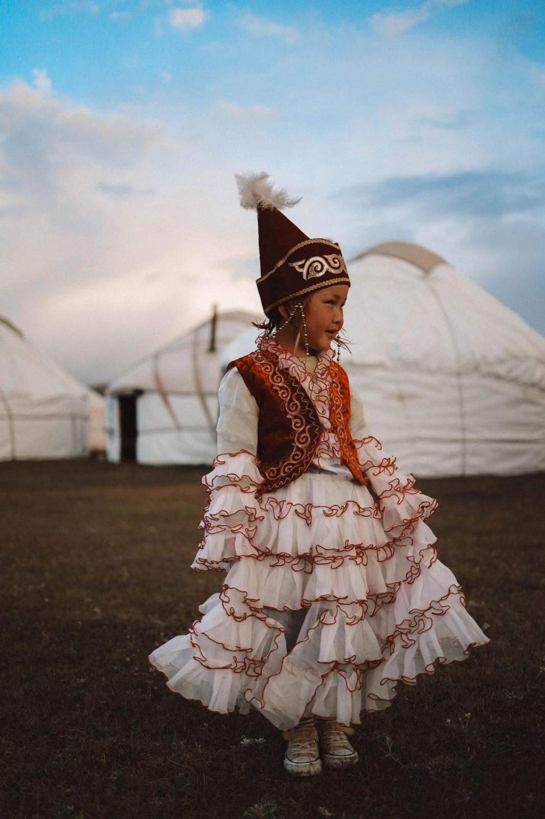 Zalkar Yurt Camp Hotel Song-Kul ภายนอก รูปภาพ